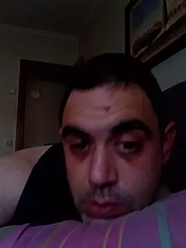 Snapshot of Rogi89 chatting on June 12, 2026, 4:49 pm Rogi89 online show from June 12, 2026, 4:49 pm