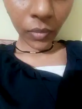 ayanloveannu online show from June 23, 2026, 2:37 pm