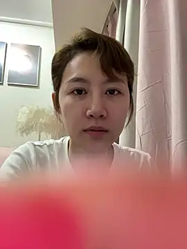 Snapshot of A-happyy chatting on May 12, 2026, 1:06 pm A-happyy online show from May 12, 2026, 1:06 pm