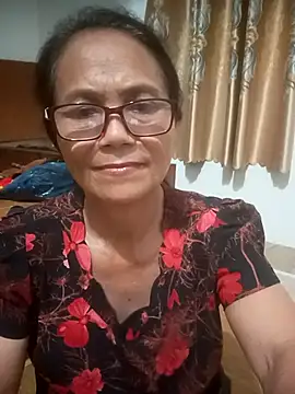 Vieekee online show from June 4, 2026, 4:22 pm