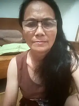 Vieekee online show from June 6, 2026, 1:38 pm