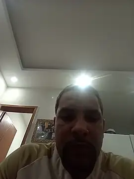 Snapshot of Tomaajek chatting on July 5, 2026, 11:55 pm Tomaajek online show from July 5, 2026, 11:55 pm