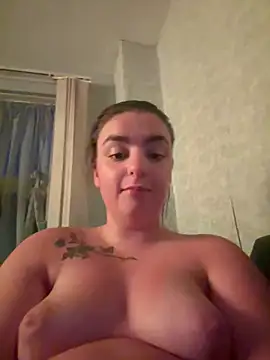 Snapshot of LexiXXoo chatting on May 23, 2026, 8:52 pm LexiXXoo online show from May 23, 2026, 8:52 pm