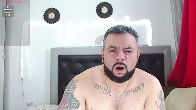 Snapshot of perverseveteranmanxxx chatting on November 19, 2025, 5:02 pm perverseveteranmanxxx online show from November 19, 2025, 5:02 pm