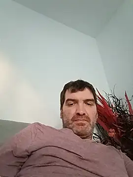 Snapshot of oncle33 chatting on June 12, 2026, 7:22 pm oncle33 online show from June 12, 2026, 7:22 pm