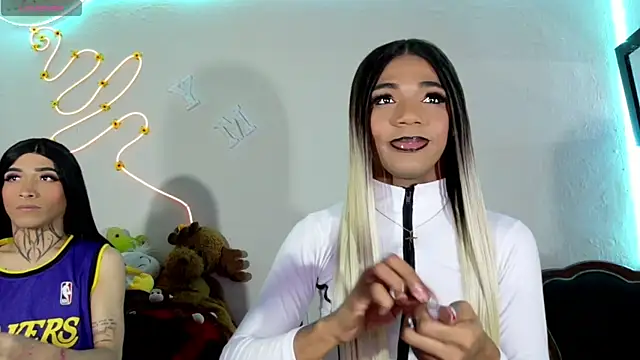 violeta E  online show from June 2, 2026, 5:18 am