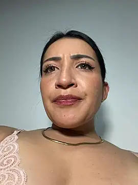Snapshot of Charlottee01- chatting on July 14, 2026, 6:25 pm Charlottee01- online show from July 14, 2026, 6:25 pm