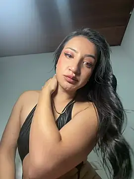 Snapshot of Charlottee01- chatting on July 16, 2026, 8:39 pm Charlottee01- online show from July 16, 2026, 8:39 pm