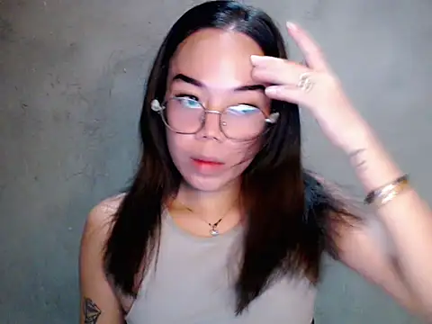 Snapshot of Urbabydollxxx chatting on July 8, 2026, 11:44 am Urbabydollxxx online show from July 8, 2026, 11:44 am