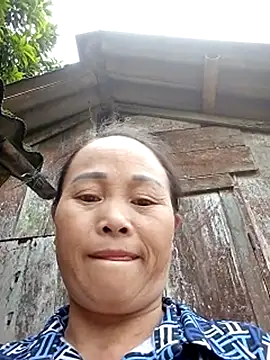 Snapshot of Nana-AsianWet chatting on May 12, 2026, 7:38 am Nana-AsianWet online show from May 12, 2026, 7:38 am