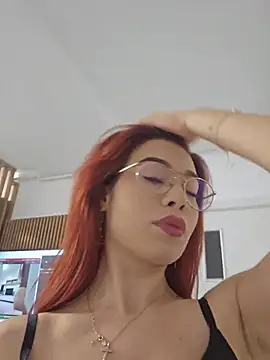 Snapshot of VipFOXXY chatting on July 20, 2026, 7:38 pm VipFOXXY online show from July 20, 2026, 7:38 pm