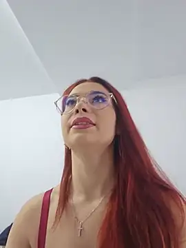 Snapshot of VipFOXXY chatting on July 2, 2026, 3:18 pm VipFOXXY online show from July 2, 2026, 3:18 pm