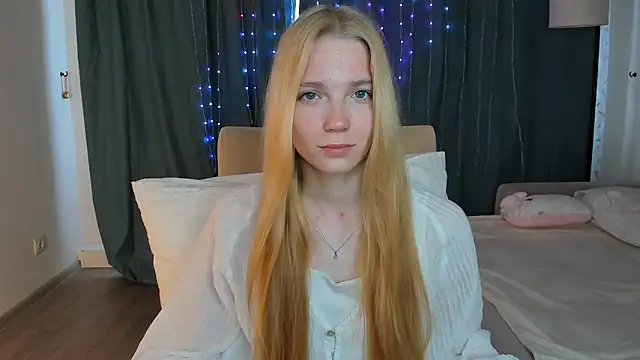 lightshynes online show from May 21, 2026, 7:17 am