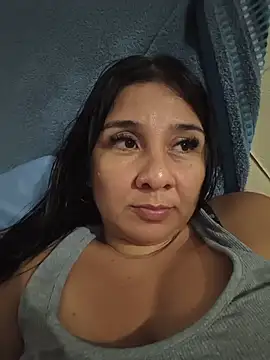 Snapshot of noemy-25 chatting on May 31, 2026, 1:22 am noemy-25 online show from May 31, 2026, 1:22 am