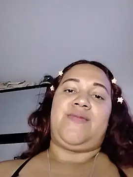 saramichell445734 online show from May 20, 2026, 2:47 pm