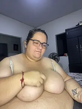 marianacooper1234 online show from July 18, 2026, 4:10 am