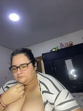 marianacooper1234 online show from July 11, 2026, 3:01 pm