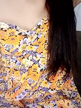 Ipho girl online show from May 23, 2026, 6:23 am