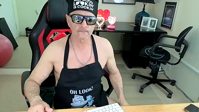 Snapshot of hotdadbod chatting on September 18, 2025, 8:45 pm hotdadbod online show from September 18, 2025, 8:45 pm
