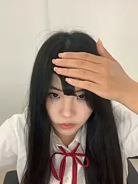 Nina 588 online show from May 12, 2026, 6:32 am