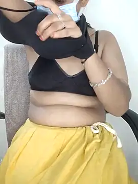 Snapshot of saina_baby chatting on May 31, 2026, 6:20 pm saina baby online show from May 31, 2026, 6:20 pm