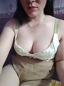 Kye sexy online show from June 11, 2026, 4:26 pm