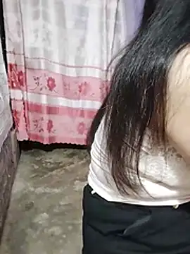 Kye sexy online show from June 7, 2026, 3:50 pm