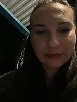  VelvetNoir  online show from May 21, 2026, 8:39 pm
