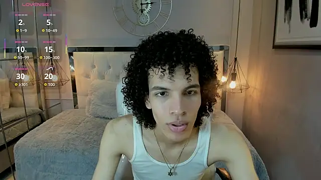 Snapshot of felix_haze chatting on June 15, 2026, 5:56 pm felix haze online show from June 15, 2026, 5:56 pm