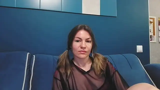 Snapshot of Margarett chatting on May 12, 2026, 6:47 pm Margarett online show from May 12, 2026, 6:47 pm