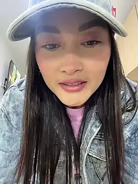 Tatiana123  online show from June 26, 2026, 11:32 pm