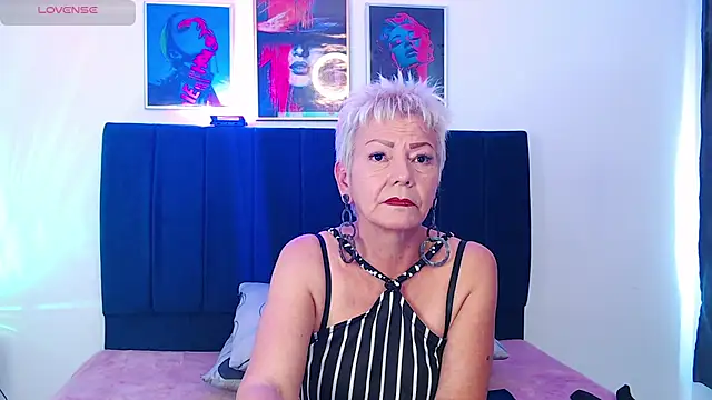 Jacky Smith1 online show from May 27, 2026, 7:32 pm
