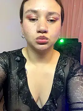 Snapshot of Sami_ferrer chatting on May 22, 2026, 4:32 am Sami ferrer online show from May 22, 2026, 4:32 am