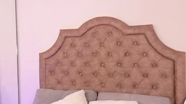SophiaCollinss online show from May 23, 2026, 8:52 pm