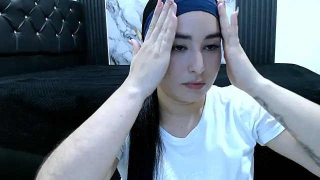 MiaReinig09 online show from July 25, 2026, 1:02 am