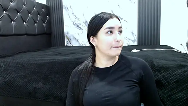 MiaReinig09 online show from July 2, 2026, 3:23 am