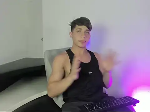 Snapshot of rocco_gym chatting on May 31, 2026, 7:58 pm rocco gym online show from May 31, 2026, 7:58 pm