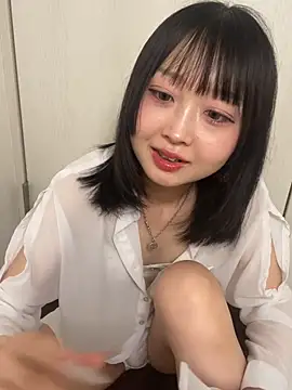 yu nya online show from May 24, 2026, 5:51 am