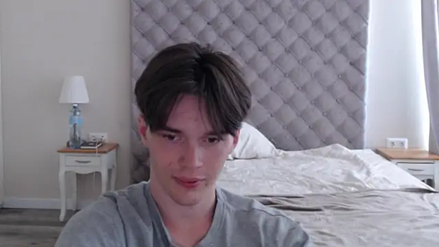 arthur   king online show from June 1, 2026, 1:11 pm