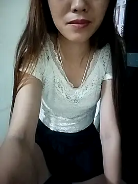 Snapshot of Suly-sweet chatting on June 28, 2026, 2:12 pm Suly-sweet online show from June 28, 2026, 2:12 pm
