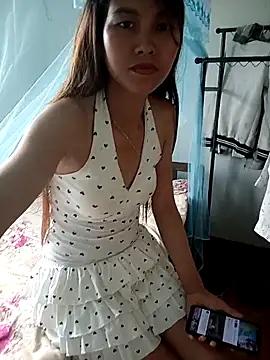 Snapshot of Suly-sweet chatting on July 14, 2026, 10:21 am Suly-sweet online show from July 14, 2026, 10:21 am