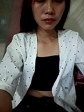 Snapshot of Suly-sweet chatting on June 10, 2026, 2:07 pm Suly-sweet online show from June 10, 2026, 2:07 pm