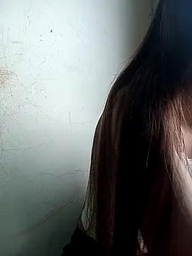 Snapshot of Suly-sweet chatting on July 9, 2026, 2:34 am Suly-sweet online show from July 9, 2026, 2:34 am