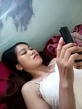 Snapshot of Suly-sweet chatting on July 14, 2026, 10:38 pm Suly-sweet online show from July 14, 2026, 10:38 pm