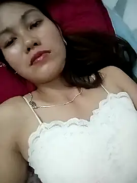 Snapshot of Suly-sweet chatting on July 9, 2026, 2:38 pm Suly-sweet online show from July 9, 2026, 2:38 pm