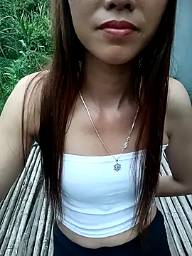 Snapshot of Suly-sweet chatting on June 20, 2026, 11:59 am Suly-sweet online show from June 20, 2026, 11:59 am