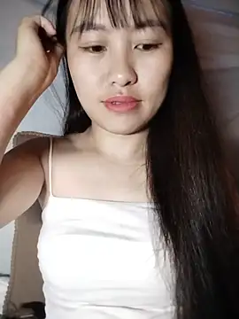 Snapshot of Cherry-squirtt chatting on July 8, 2026, 6:36 am Cherry-squirtt online show from July 8, 2026, 6:36 am