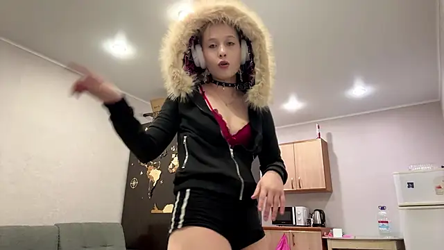 CuteLilit online show from May 29, 2026, 6:25 pm