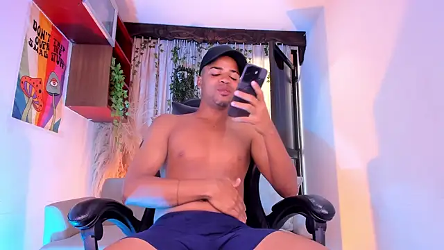 TaylorClay  online show from May 24, 2026, 3:45 pm