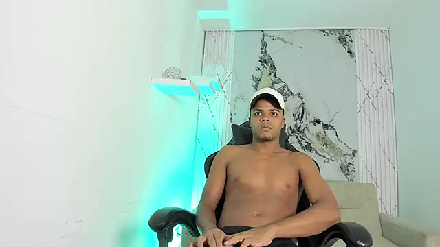 TaylorClay  online show from May 29, 2026, 11:38 am